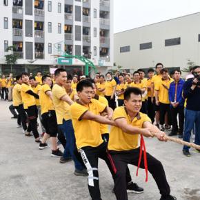 Happy Life in Factory